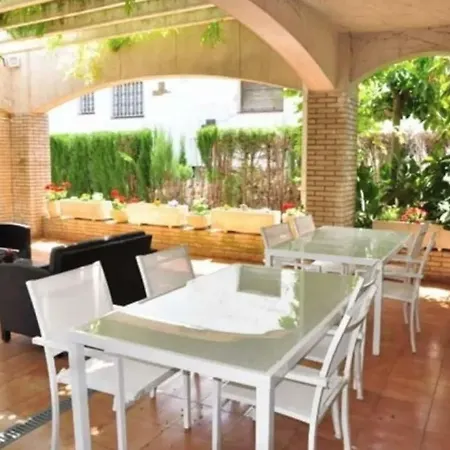 Casa Junto Al Mar 12 Personas En Hotel Cambrils